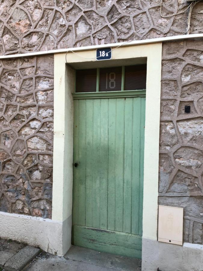 A La Gare ! T2 Hyeres Apartamento Exterior foto